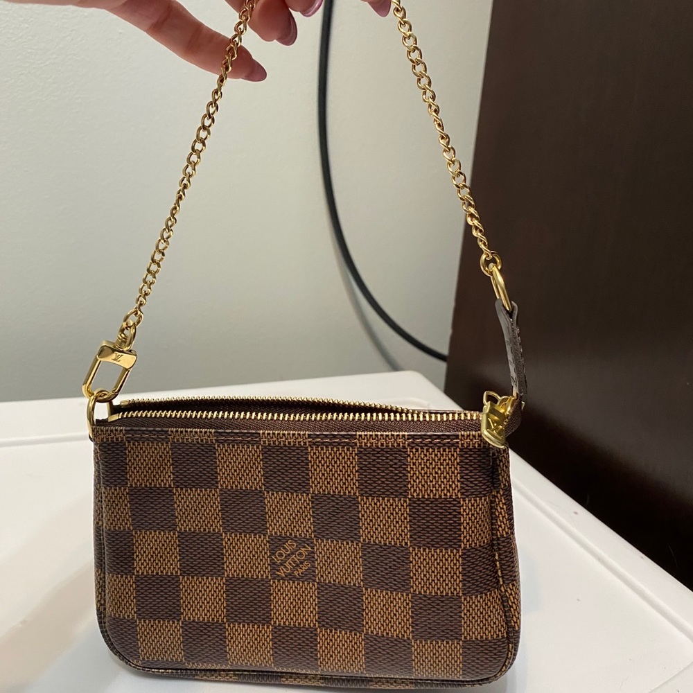Louis Vuitton Mini Pochette